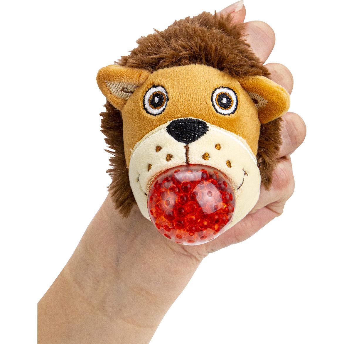 Leones